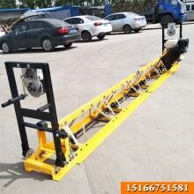 廠家定做4到18米混凝土振動梁 電動整平機(jī) 三滾軸混凝土攤鋪機(jī)