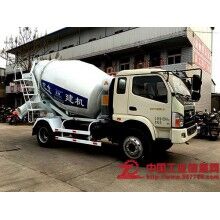 混凝土攪拌運(yùn)輸車3立方，液壓驅(qū)動(dòng)，風(fēng)冷式散熱器
